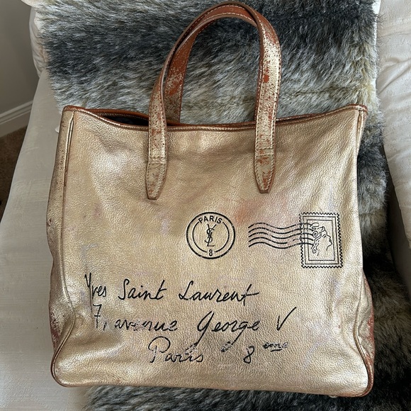 Yves Saint Laurent Large Tote - Picture 1 of 10